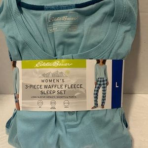 Eddie Bauer women’s 3- piece waffle fleece sleep set.